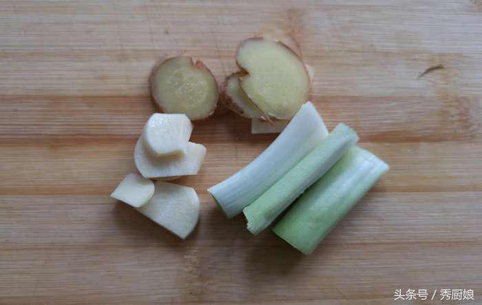 黄花鱼最好吃最简单的方法视频,糖醋大黄花鱼下饭下酒都美味