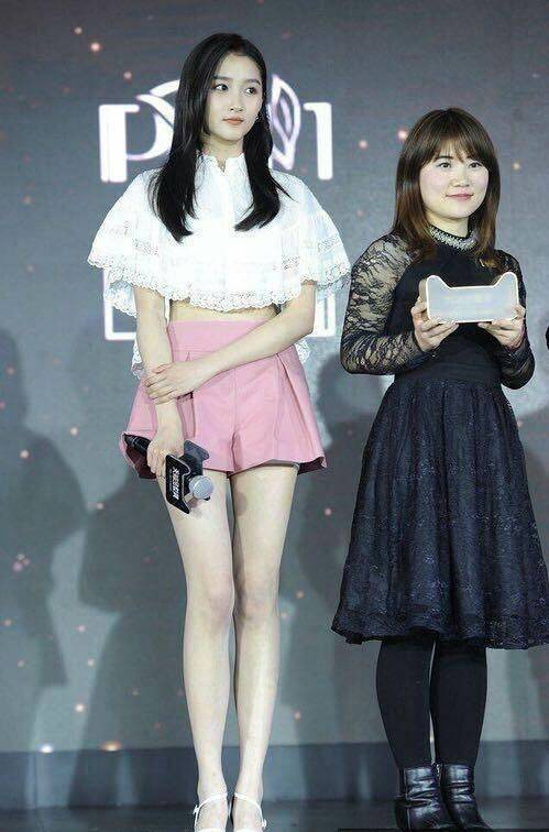 明星和普通人的脸的对比,明星的脸为什么会这么精致