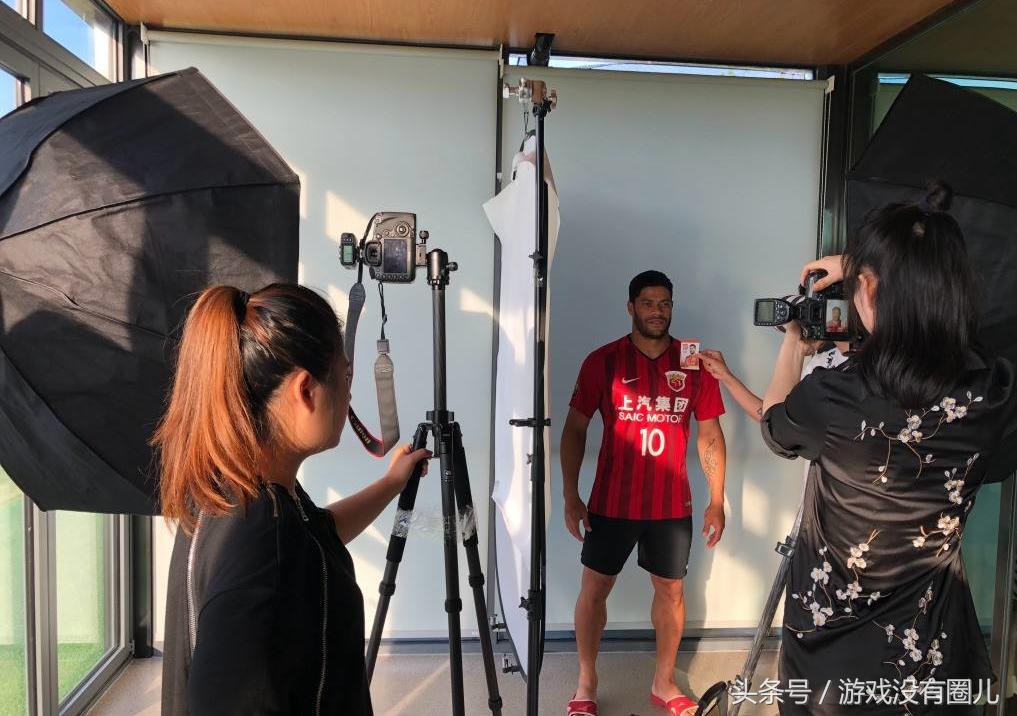 fifa19和实况2019手感,9月大作