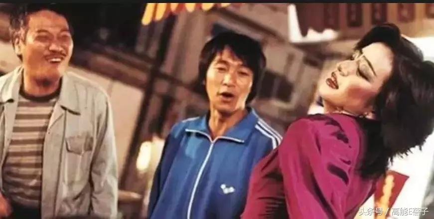 赵薇走路视频,赵薇多情种