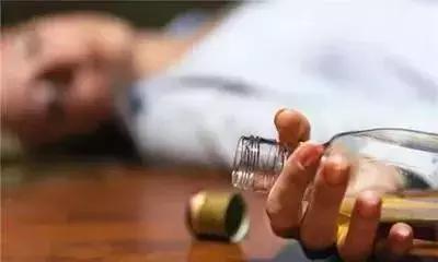 客房部醉酒客人处理流程,客人醉酒闹事如何处理