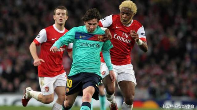令人唏嘘！他曾是巴萨球员，在阿森纳腾飞，31岁时却要混迹于瑞超