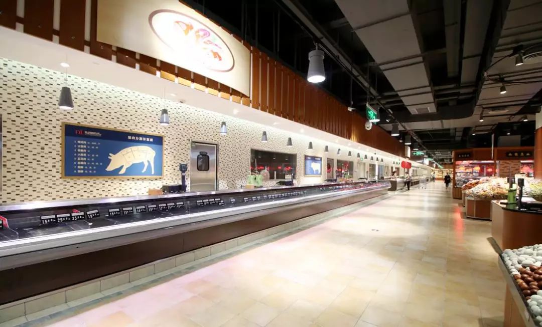 这个三线城市的“传奇”卖场，开一家火一家，服务水平超日本！
