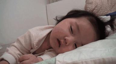 睡前瑜伽冥想10分钟,瑜伽睡前养生又助眠10分钟