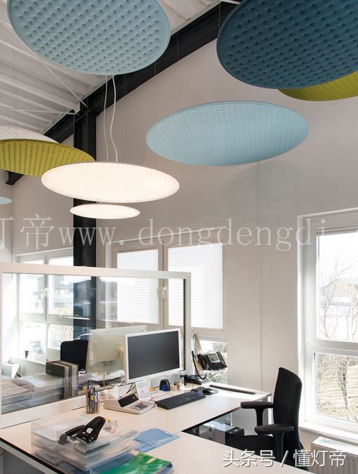 夜间led灯亮度高对眼睛有影响吗,灯泡亮度太亮对眼睛好吗