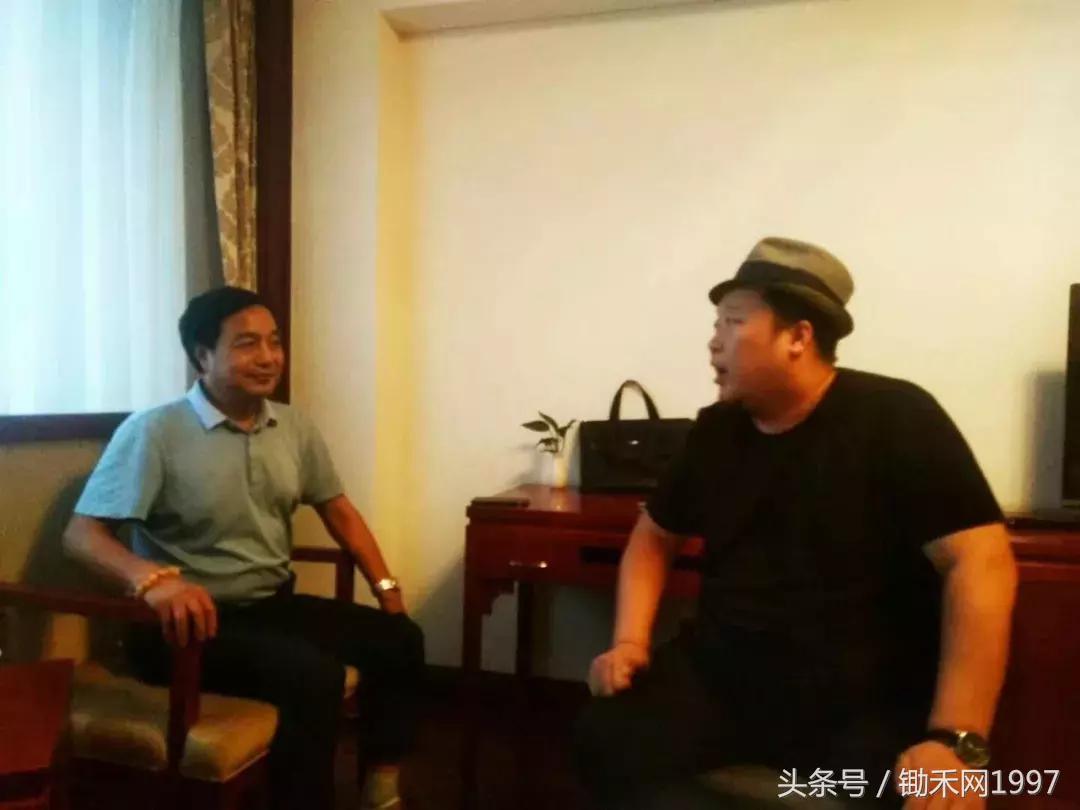 乌金石原石纹理,乌金石渗色