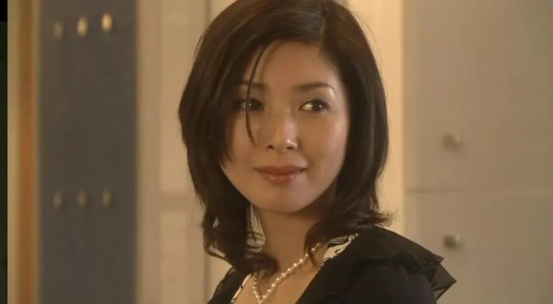 璞嗙摚9.0鎻鍖荤枟榛戝箷,璞嗙摚璇勫垎9.5鐪熷疄浜嬩欢