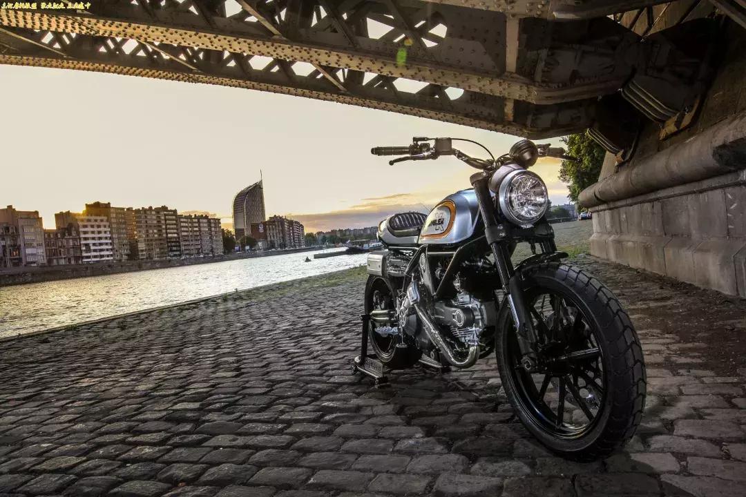 花1万多买台摩托车值不值,花半年工资去买一台摩托车值得吗