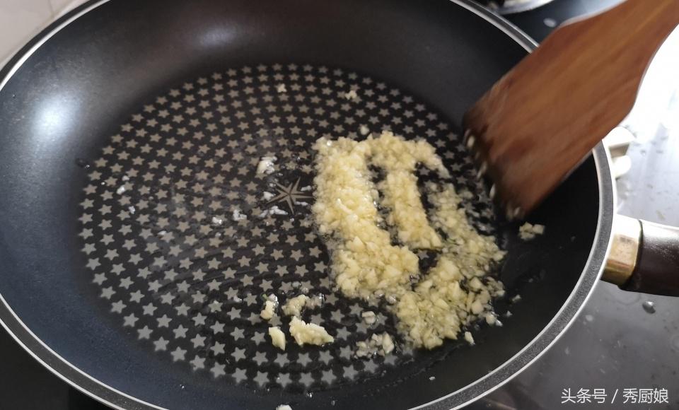 扇贝要这样做才好吃，简单营养又美味，下酒的好菜，一大盘不够吃