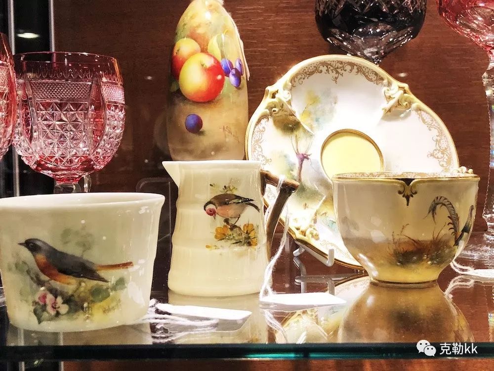 有些东西还是值得回忆的,总想扔旧东西买新东西