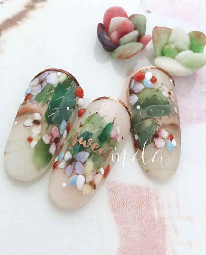 想要闪闪发光的美甲,美甲简单款式显白巧克力色