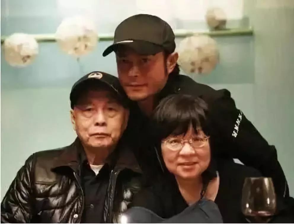 林允、杨超越……看他们父母的长相，不得不感慨遗传变异！