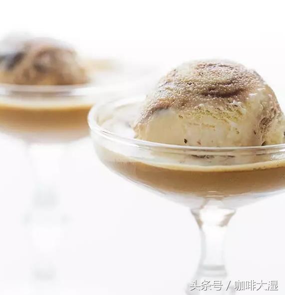 阿芙佳朵咖啡做法视频,阿芙佳朵咖啡的做法