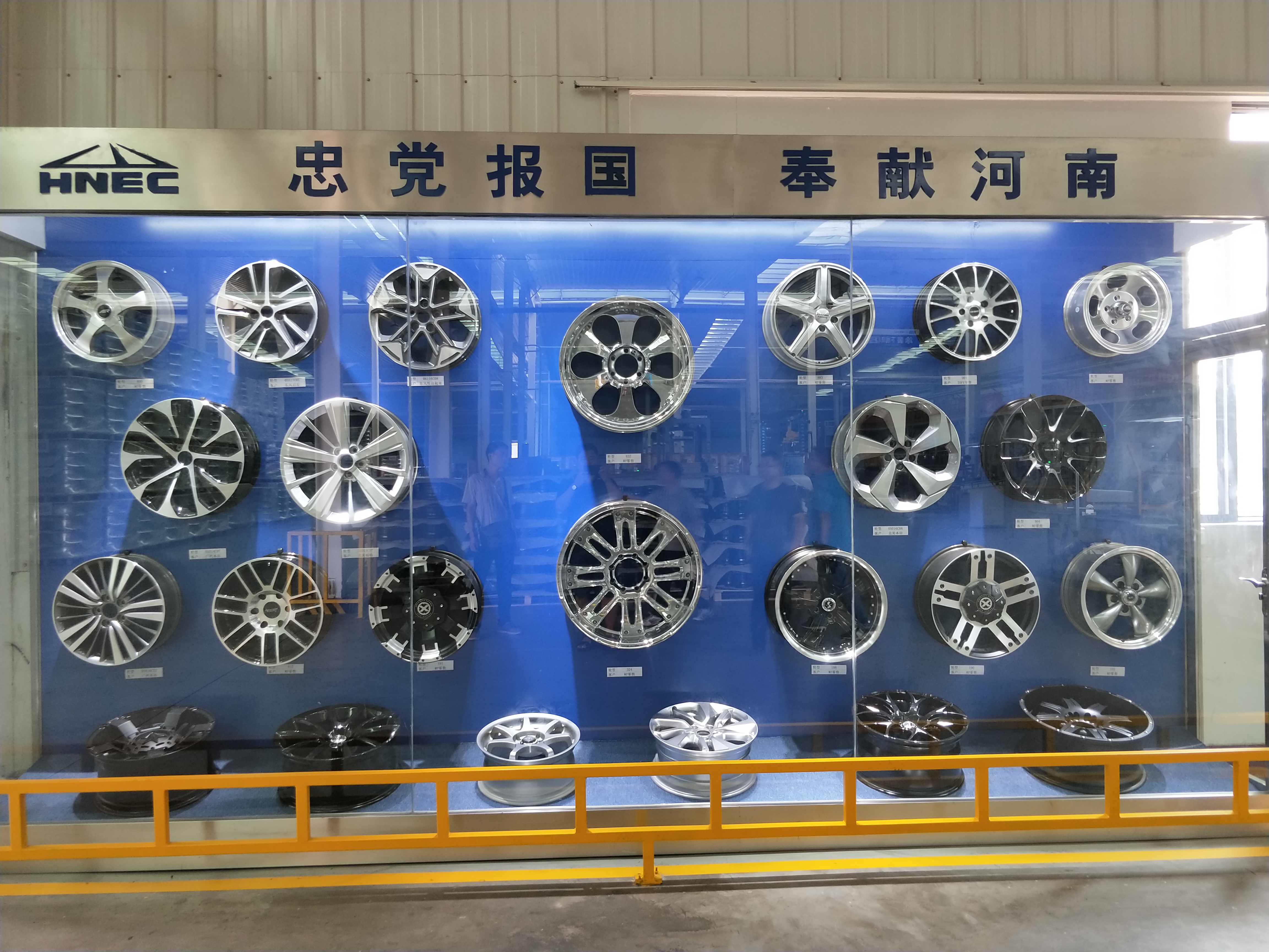 濒临破产的小厂,濒临倒闭的汽车厂家