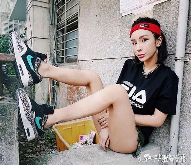 胸部撑起一滩水！被开价50万一晚，她是台湾超致命的Sneaker女孩