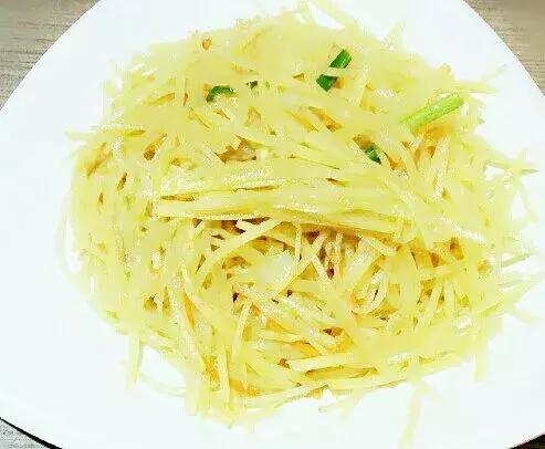 土豆丝做法大全家常菜简单好吃,土豆丝家常做法怎么切