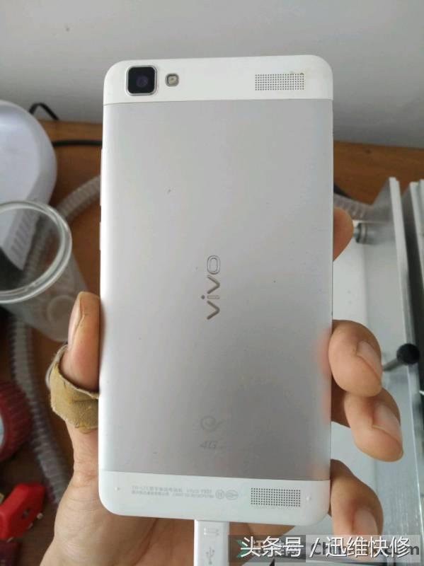 vivo手机进水不充电解决方法,vivox9进水显示无法充电