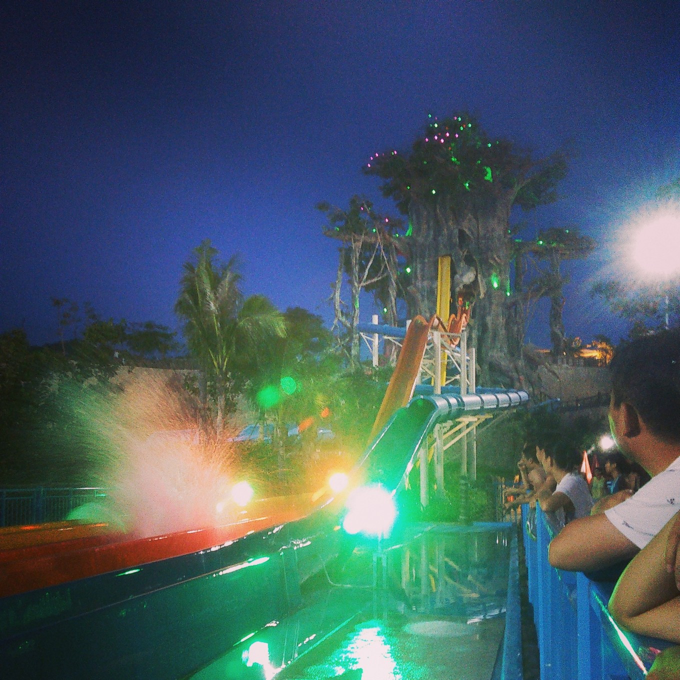 海口三亚海边哪个好玩,三亚海口必去景点推荐