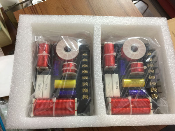 创意高品质音箱,高低音层次分明的音箱