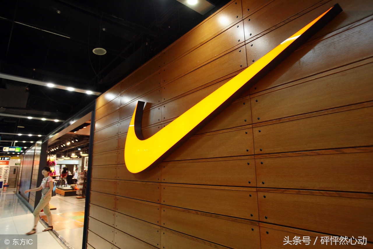 耐克店员服务态度差怎么投诉,耐克店员疑歧视顾客全过程