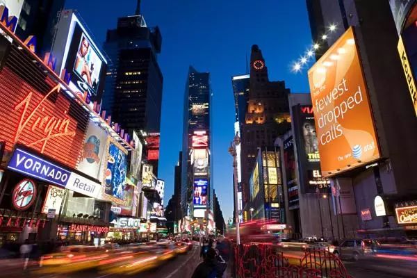 工资4千，还贷6千：威海人的夜晚，其实比白天更忙……