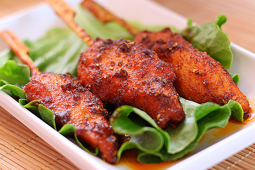 小吃界的“辣妹”，喊你来撩，今晚别走！