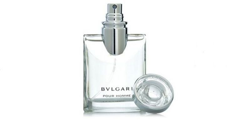 闻着不想谈恋爱的香水,香水闻起来感觉陷入了爱情