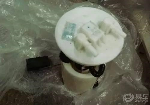 打开前车盖各个部位的介绍,打开前车盖看车的构造