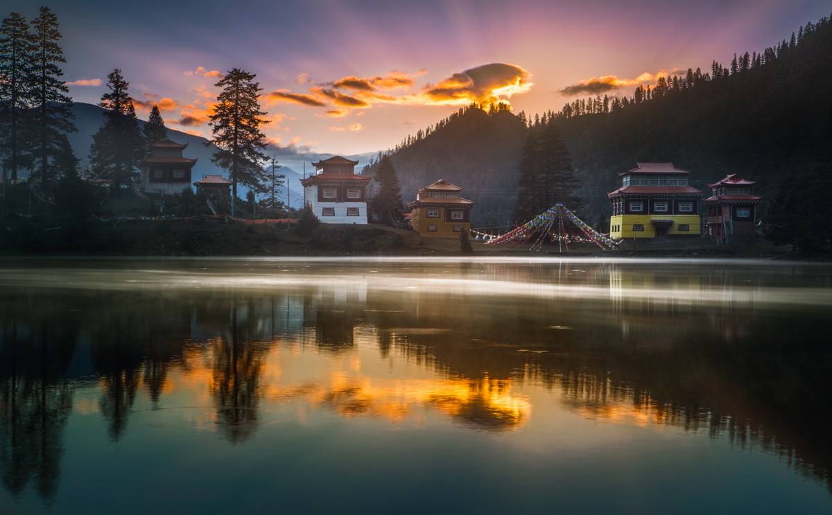 川西小众秘境稻城亚丁色达,四川发现比亚丁稻城更美的地方