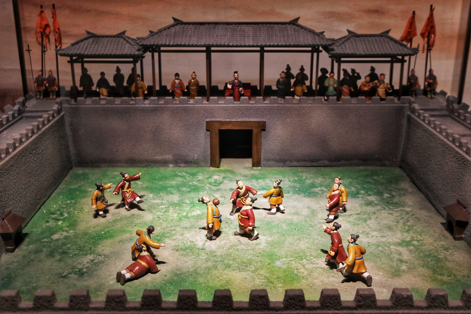 足球最早发展时间地点,足球的历史起源是哪个国家