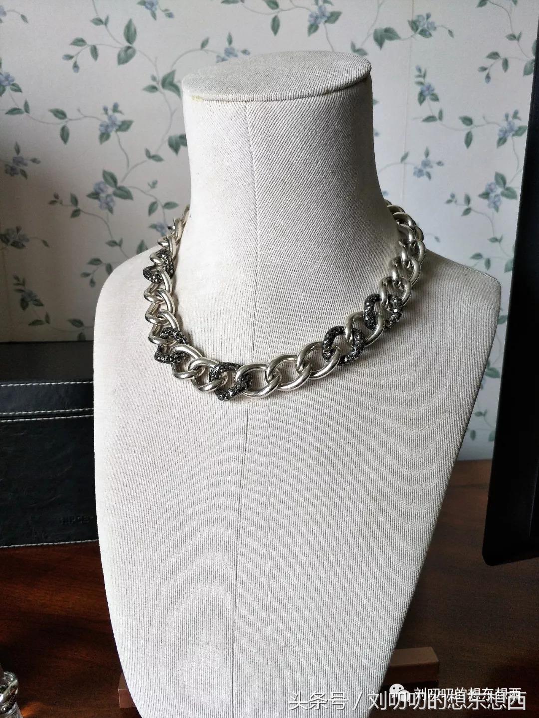 一日一Look-夏末的彩色西装套装(二)