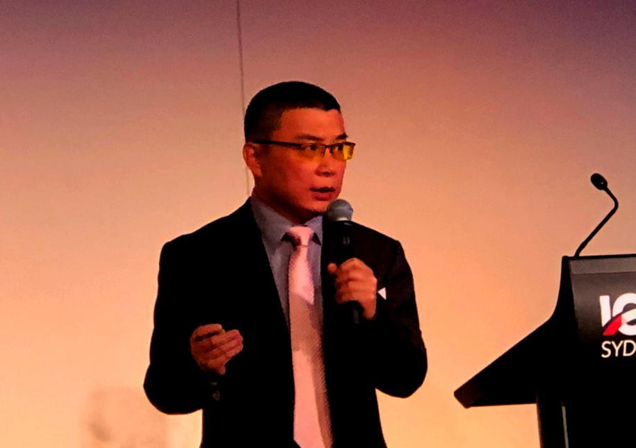 跨境电子商务的机遇与风险,进口跨境电子商务发展的三个阶段