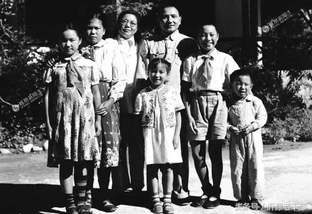 重温｜你可能没见过的*小平邓**