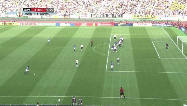 2002巴西3r组合,巴西3r组合拿到几次世界杯冠军