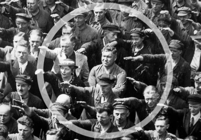 拒绝行纳粹礼：因为爱情，怎么会有恐惧-一点学习