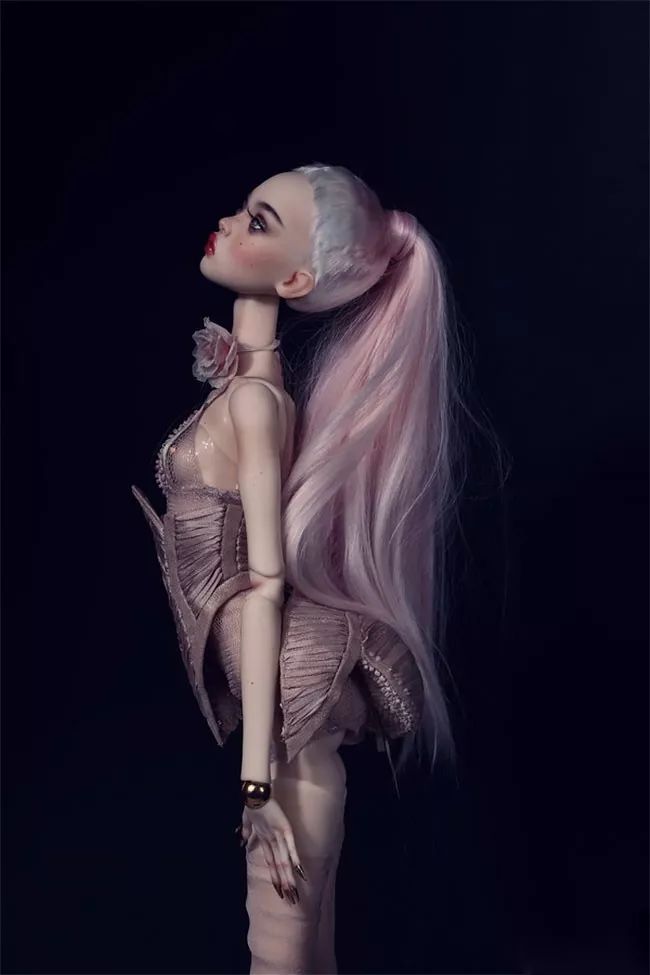 淇勭綏鏂秴鍙埍娲嬪▋濞冨皬濂冲,淇勭綏鏂┐鍎挎磱濞冨▋鐪熶汉