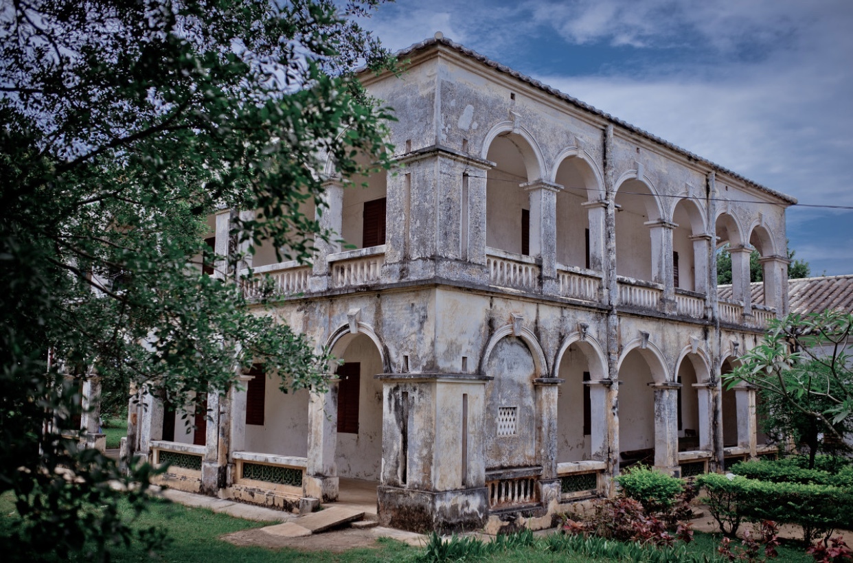 火山岛自由行吃住玩,最美火山岛之旅