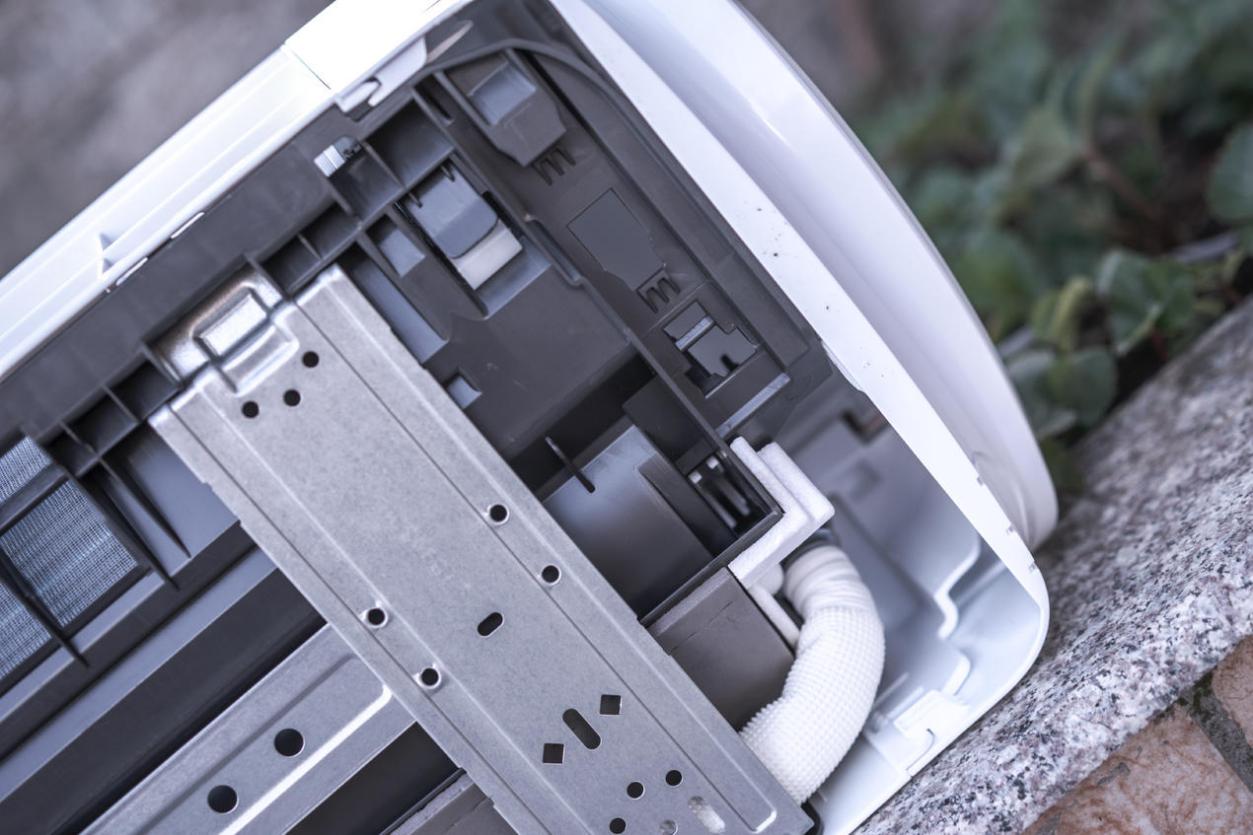 海信男神小智空调怎么清洗,海信男神小智空调拆解清洗视频