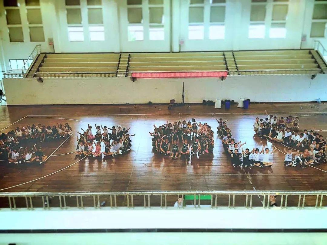 摄影师化妆师视频,化妆师与摄影师之间要怎么铺垫