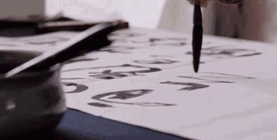 在水里用圆珠笔写字,在水里面写字