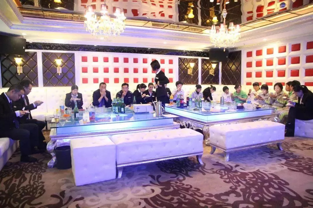 当巽寮湾五星遇上从化温泉！¥699=海王子亲海房+望谷国际公寓私家泡池房~还买1送1