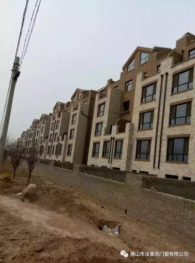 旧铝合金门窗如何安装更换密封条,铝合金门窗安装需要打膨胀螺丝吗