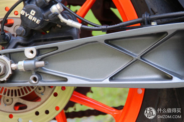 新手入门摩托车需要了解什么,新手入门应该怎么选择摩托车