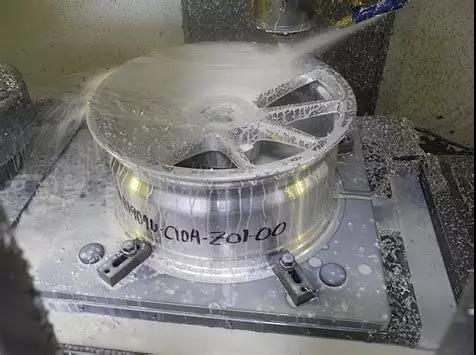 哪些车选装轮毂是锻造的,锻造轮毂比原厂轻开起来啥感觉