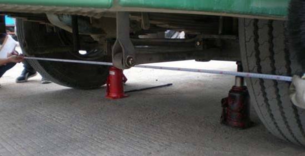 汽车吃胎维修,汽车吃胎修复