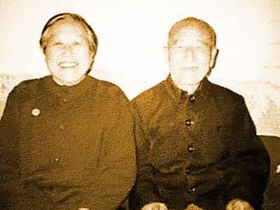 《落花生》：许地山的女儿，被迫嫁给老农民，后来，有人劝她离婚