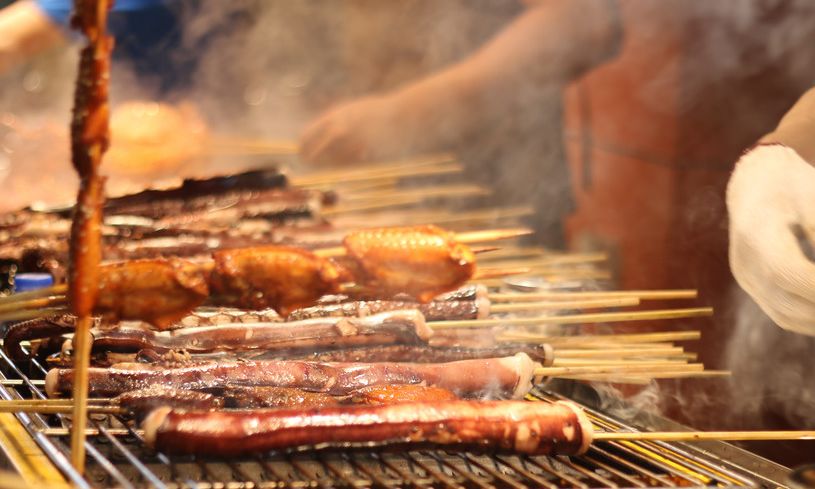 女子嗓子长出菜花,女子喉咙长了一根韭菜怎么办