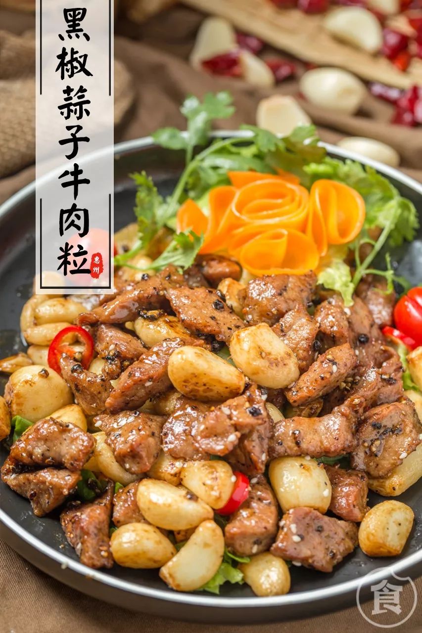 酸嫩滑的窑鸡,皮脆肉嫩爆汁烧鸡出炉