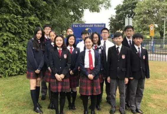 金宝贝校服,某学校校服惹争议