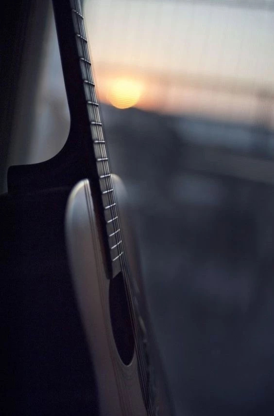 诸暨吉他业余爱好者,初学者吉他学习规划思路